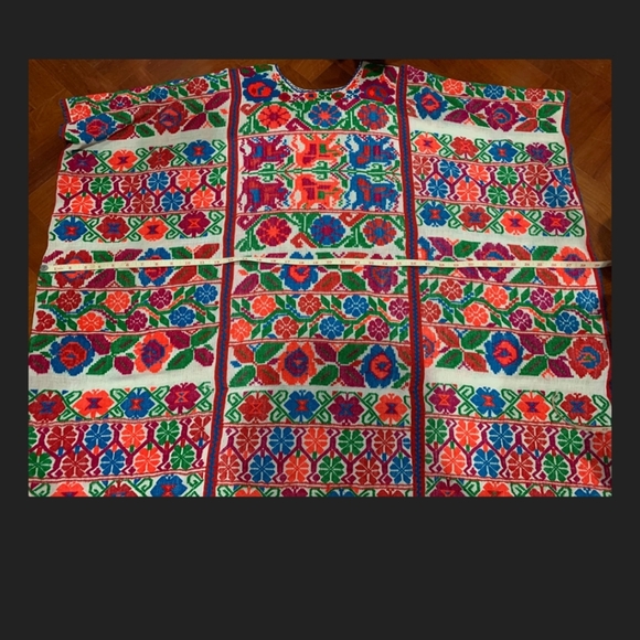 RARE COLLECTOR'S ITEM - One of a Kind, True Vintage Amuzgo Mexican Huipil - Picture 9 of 10